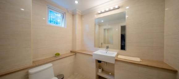 6 chambres house à vendre à Pattaya, Chonburi, Eastern Thailand, Thailand № 71472 28
