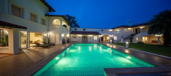 6 chambres house à vendre à Pattaya, Chonburi, Eastern Thailand, Thailand № 71472 6