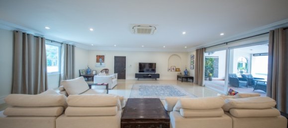 6 chambres house à vendre à Pattaya, Chonburi, Eastern Thailand, Thailand № 71472 22