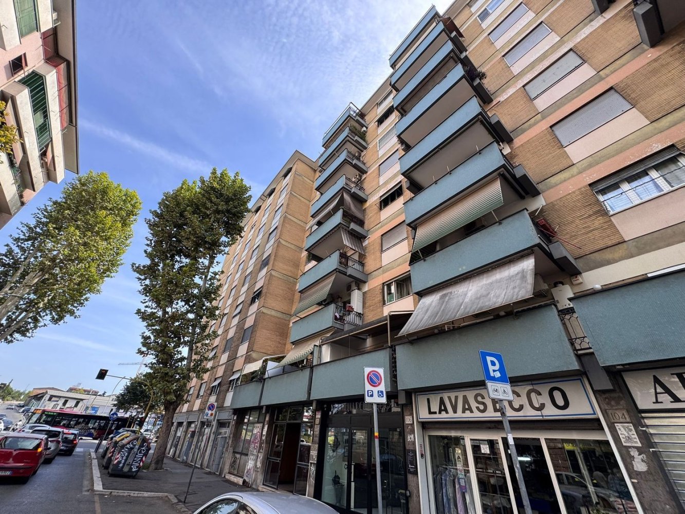 3 chambres Appartement à Rome, Italy No. 385526