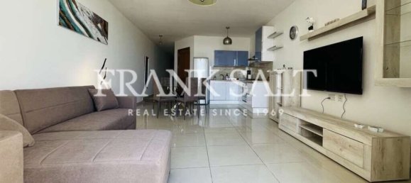 2 bedrooms Penthouse in Saint Paul's Bay, Malta No. 11677 4