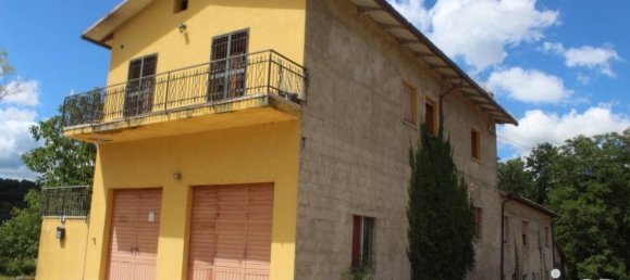 5 bedrooms House in Acqualagna, Italy No. 292823 8