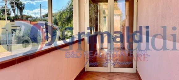 Apartamento de 3 dormitorios en Altavilla Milicia, Italy No. 326446 17