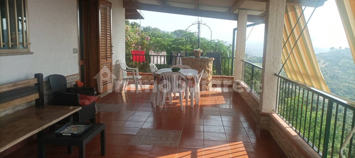 2 Schlafzimmer Villa in Cefalù, Italy, Nr. 285479