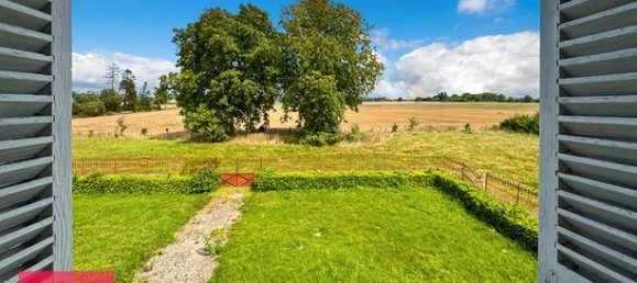 5 bedrooms House in Bernay, France No. 360510 4