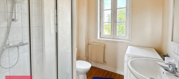 5 bedrooms House in Bernay, France No. 360510 16