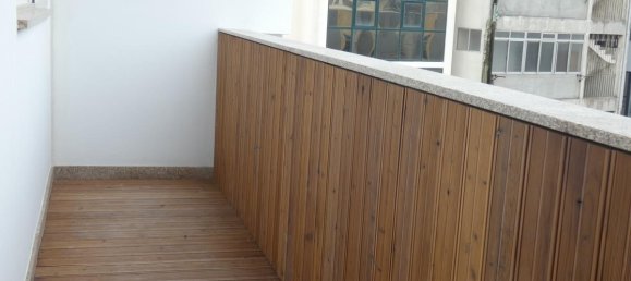 3 bedrooms Condo in Porto, Portugal No. 6589 3