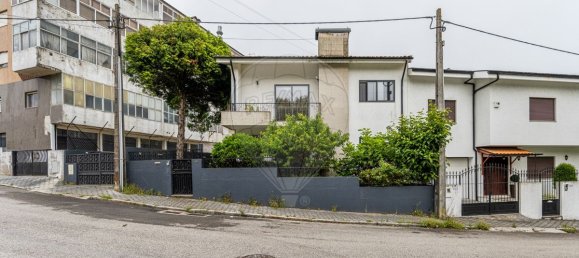 3 غرف نوم منزل في Vila Nova de Gaia, Portugal رقم 184228 2