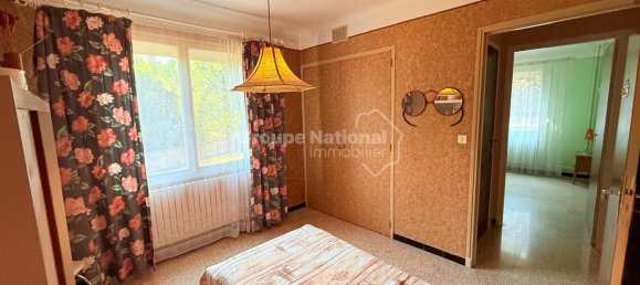 3 bedrooms House in Robion, France No. 287860 12