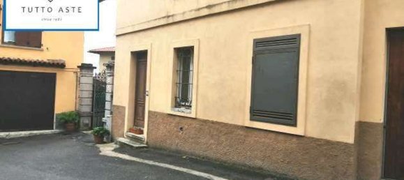 Studio in Como, Italy, Nr. 6844 23