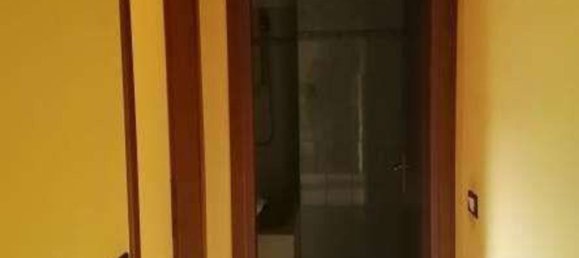 Studio in Como, Italy, Nr. 6844 92