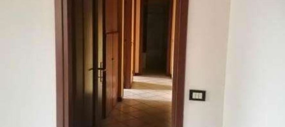 Studio in Como, Italy, Nr. 6844 45