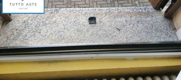 Studio in Como, Italy, Nr. 6844 94