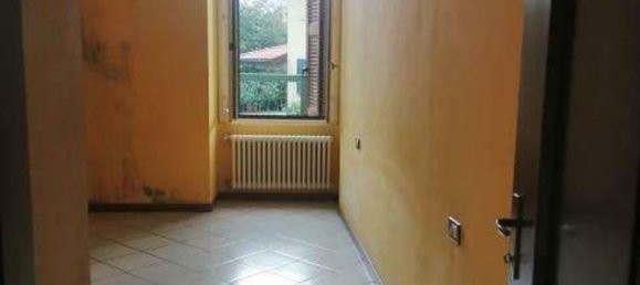 Studio in Como, Italy, Nr. 6844 57