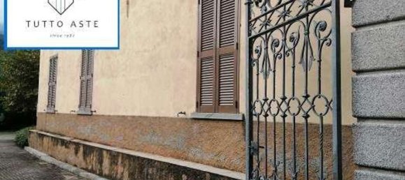 Studio in Como, Italy, Nr. 6844 4