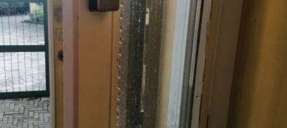 Studio in Como, Italy, Nr. 6844 49