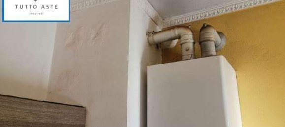 Studio in Como, Italy, Nr. 6844 28