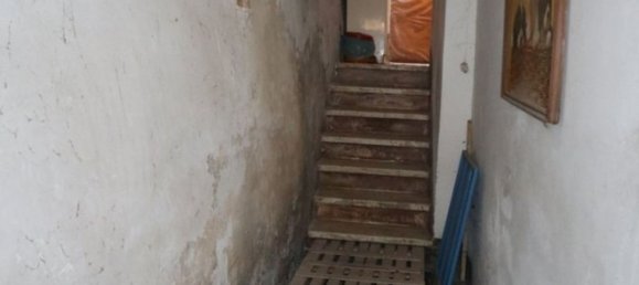 8 rooms House in Foiano della Chiana, Italy No. 223332 15