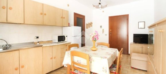 1 bedroom Apartment in Martinsicuro, Italy No. 301415 6