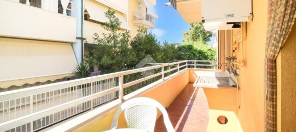 1 bedroom Apartment in Martinsicuro, Italy No. 301415 9