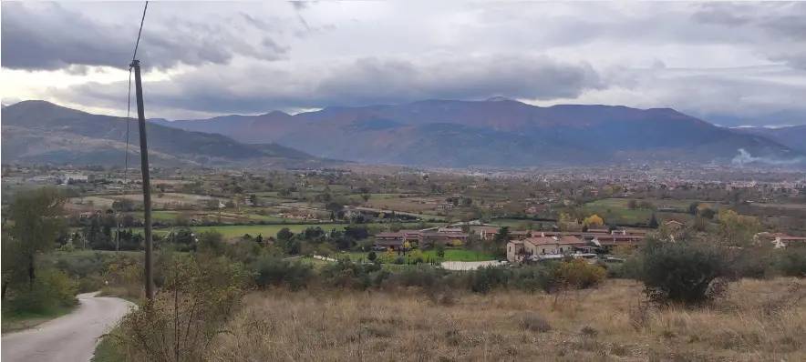 8 rooms Land in Sulmona, Italy No. 119685