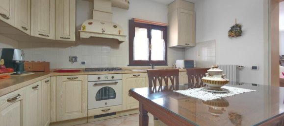 4 غرف نوم تاون هاوس في Fucecchio, Italy رقم 371609 14