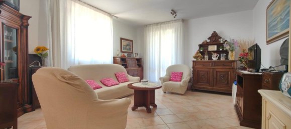 4 غرف نوم تاون هاوس في Fucecchio, Italy رقم 371609 10