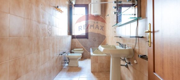 Casa de 4 habitaciónes en Selargius, Italy No. 67922 24