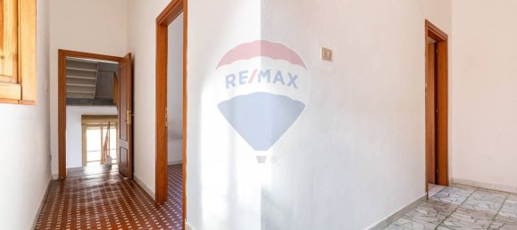 Casa de 4 habitaciónes en Selargius, Italy No. 67922 26