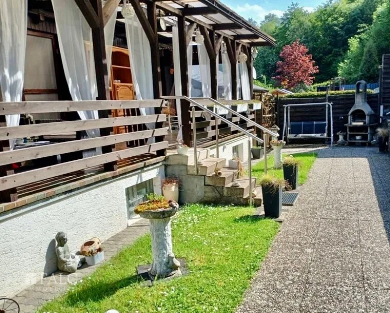 4 rooms House in Oberbergischer, Germany No. 201505