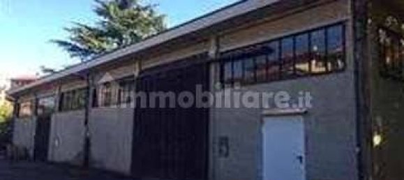 5 bedrooms Apartment in Agrate Brianza, Italy No. 4370 22