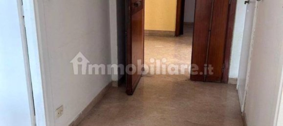 1 bedroom Apartment in Rome, Italy No. 297890 3