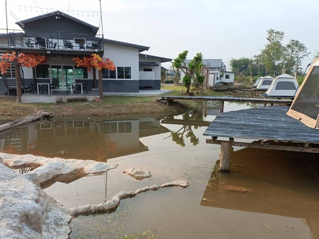 Кафе / ресторан с 14 спальнями в Чианграй, Таиланд № 59498