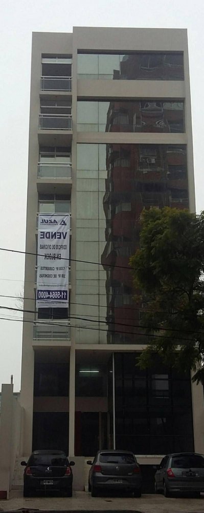 1300m² Building in Vicente Lopez, Argentina No. 109326