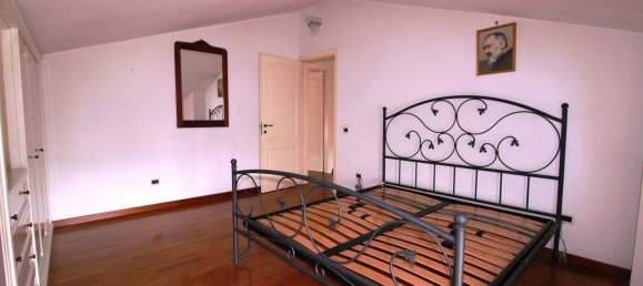 Квартира с 4 спальнями в Чивитанова Марке, Италия № 351502 5