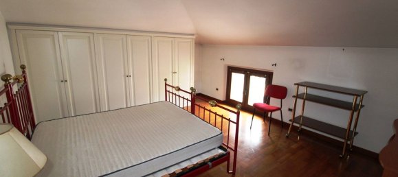 Квартира с 4 спальнями в Чивитанова Марке, Италия № 351502 8