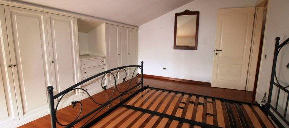 Квартира с 4 спальнями в Чивитанова Марке, Италия № 351502 6