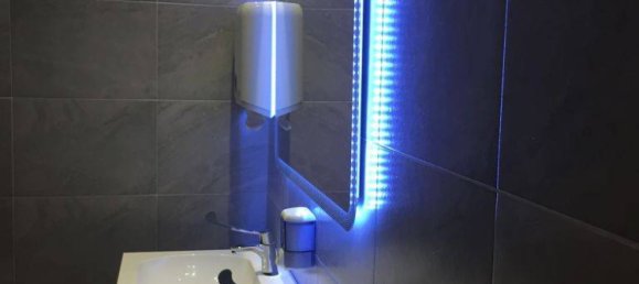 Gewerbliche Immobilie in Brescia, Italy 220m², Nr. 12747 14