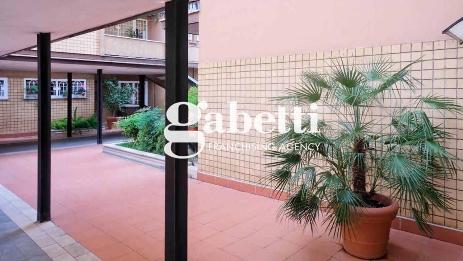 4-salle Appartement à Rome, Italy No. 44688