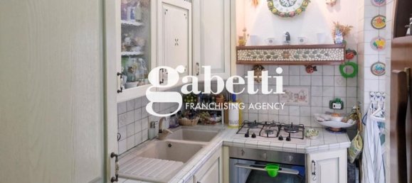 4-salle Appartement à Rome, Italy No. 44688 22