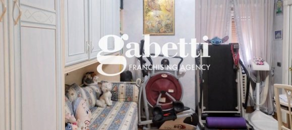 4-salle Appartement à Rome, Italy No. 44688 16