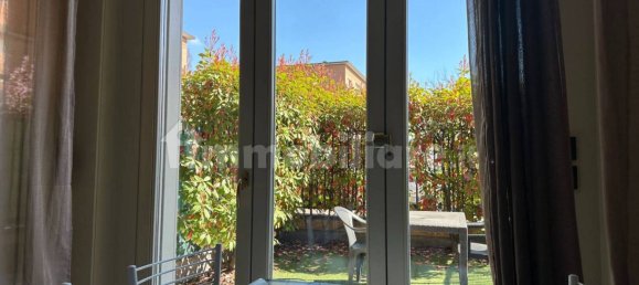 Studio in Bergamo, Italy, Nr. 379953 3