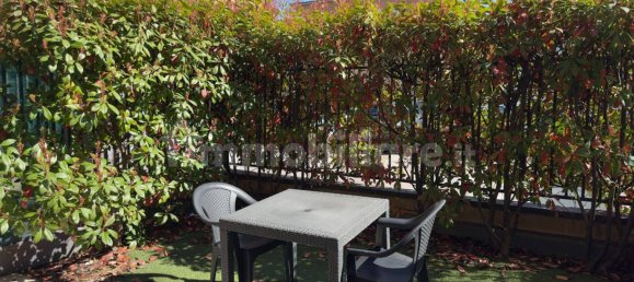 Studio in Bergamo, Italy, Nr. 379953 4