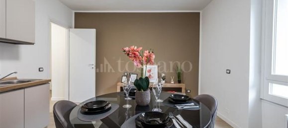 2 bedrooms Apartment in Milan, Italy No. 358046 4