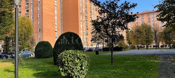 2 bedrooms Apartment in Milan, Italy No. 358046 19