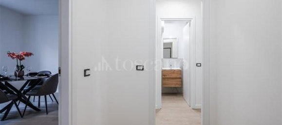 2 bedrooms Apartment in Milan, Italy No. 358046 12