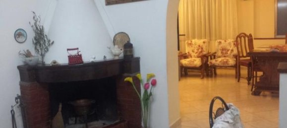 5 rooms Apartment in Orbetello, Italy No. 252582 4