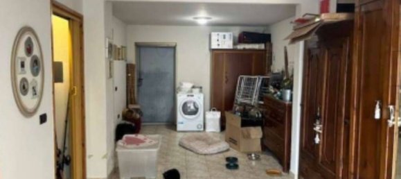 5 bedrooms Apartment in Poggio Rusco, Italy No. 359700 2