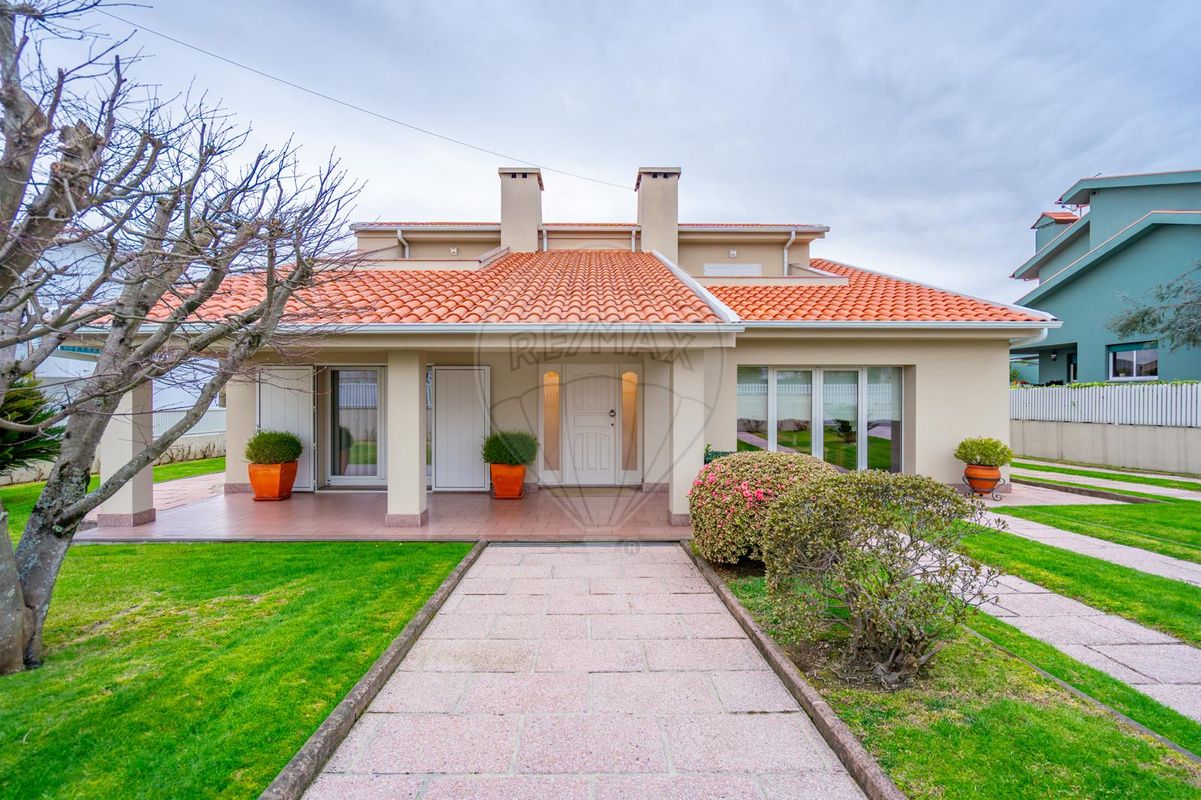 4 bedrooms House in Ponte, Portugal No. 42014