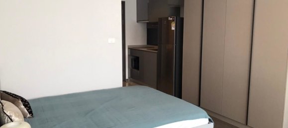 Apartamento em condomínio em Phra Khanong, Thailand N.º 69812 9